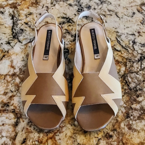 Women's Alberto Fermani Italian leather two tone sandals in fabulous cond EU 37 - Picture 3 of 14